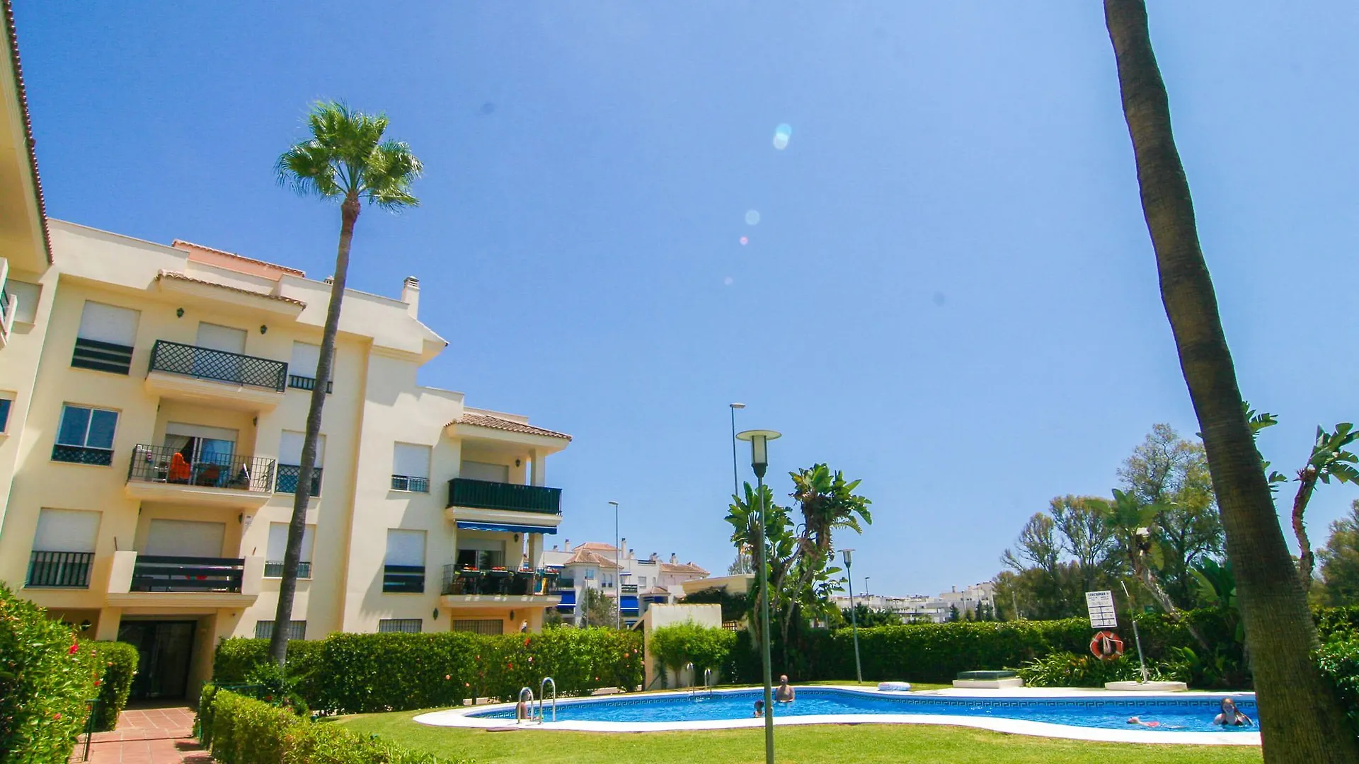 Oleholidays Apartamento Lorcrimar II Marbella Apartment